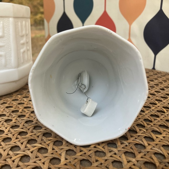 Porcelain Red Rose Floral Bell w/Gold Accents Vintage - Picture 11 of 13